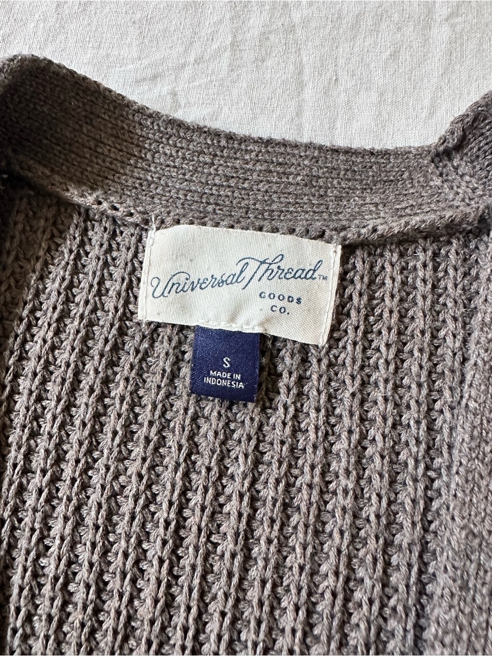 Universal Thread Gray Knit Button Top - Picture 2 of 3